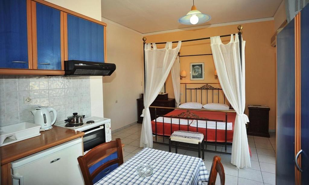 Pergola Hotel Agios Nikolaos Zimmer foto